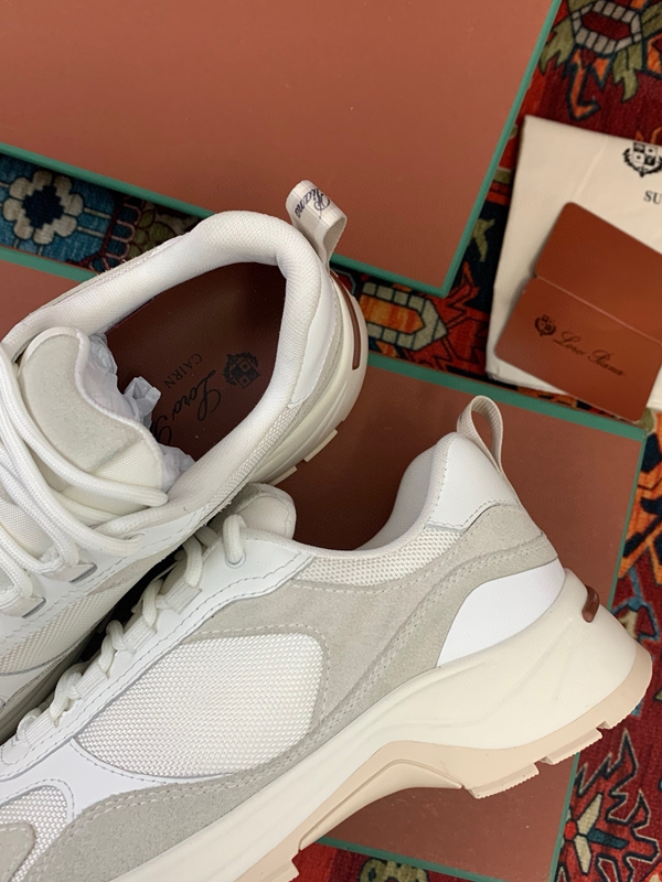 スーパーコピーブランド靴素材ディテール